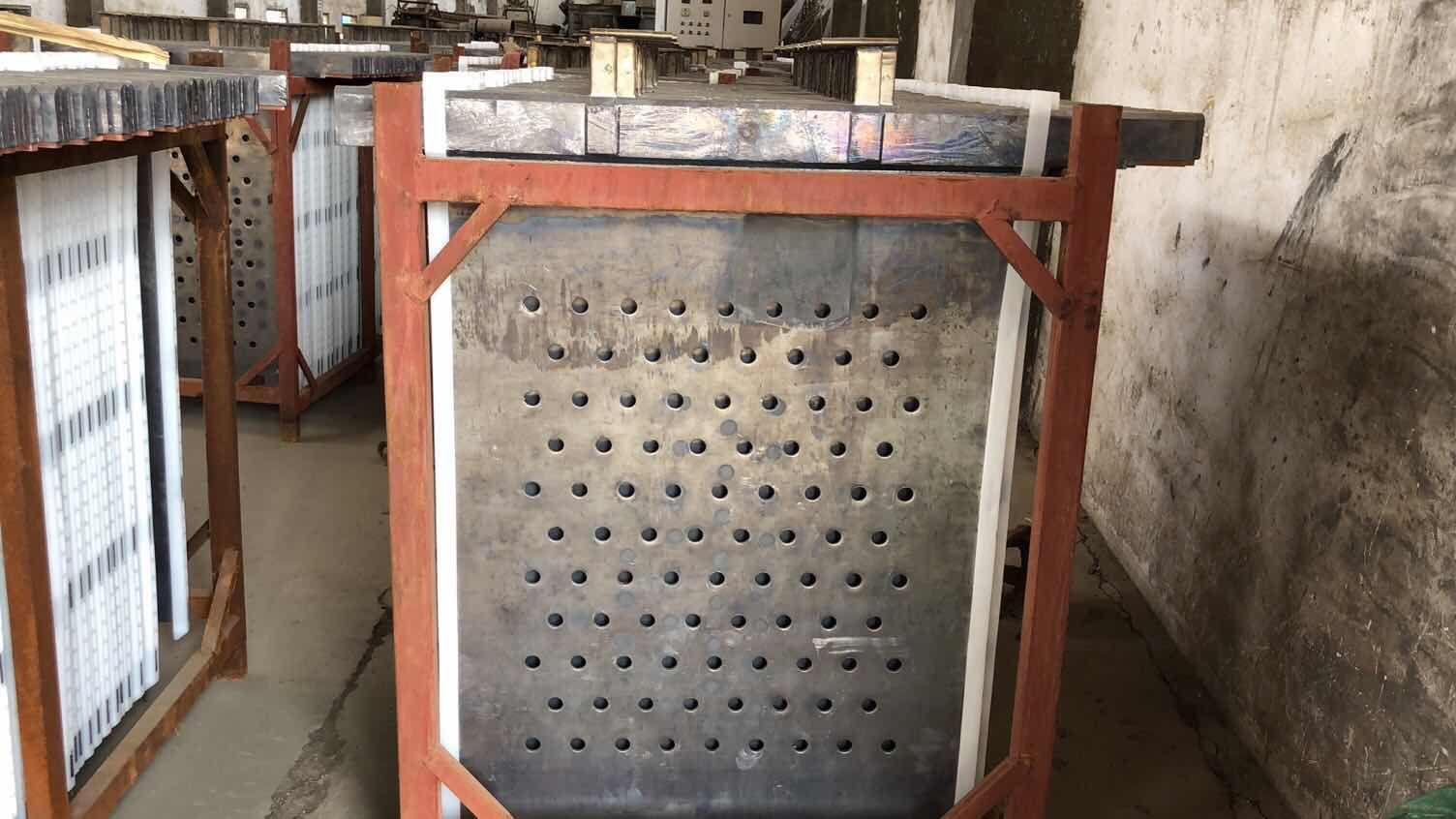 凌云牌陽極板對(duì)比優(yōu)勢(shì)